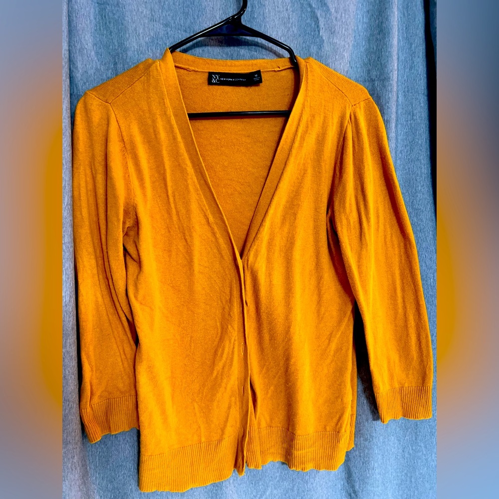 Women’s 3/4 sleeve NY&Co cardigan